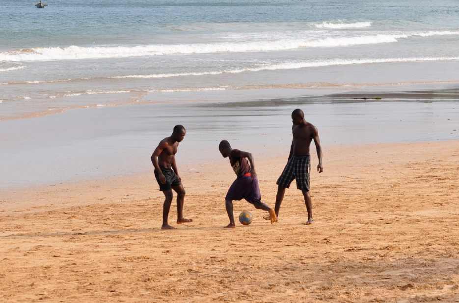 chirurgen_fuer_afrika_ghana_2011_12