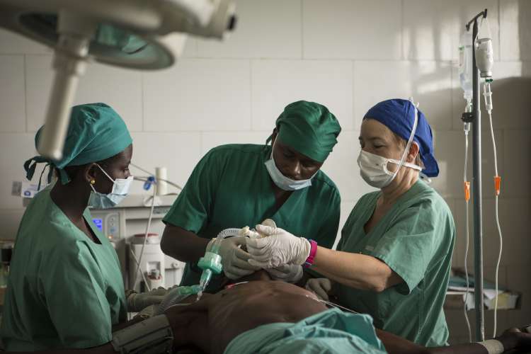 chirurgen_fuer_afrika_ruanda_2016_7